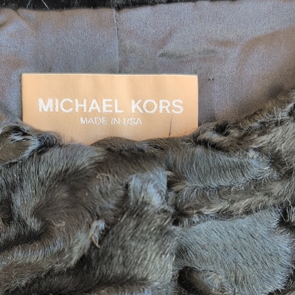 Maximilian Michael Kors Black Teddy Jacket Luxurious Plush Outerwear - Picture 2 of 10